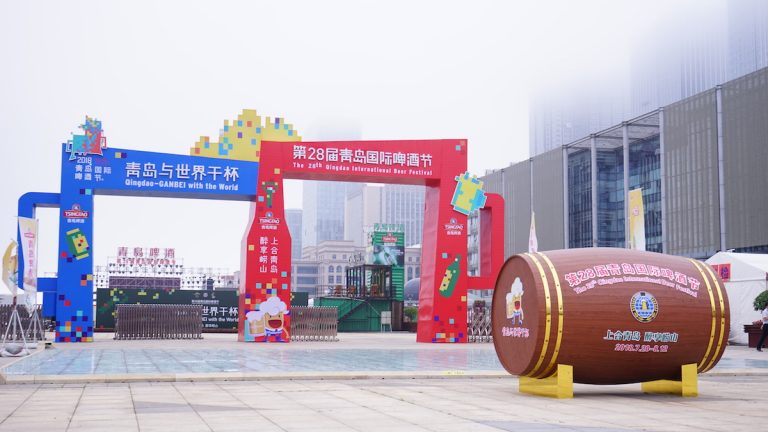 青岛国际公开赛现场,里面个个都是人才,小编超喜欢这里的-唯轮网