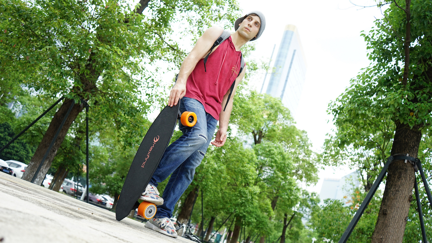 Review: Maxfind Max 2 Electric Skateboard \u2013 Wheelive Review: Maxfind Max 2 Electric Skateboard \u2013 Wheelive