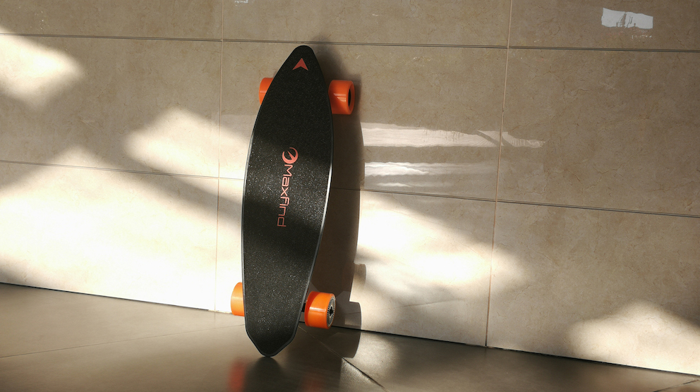 Review: Maxfind Max 2 Electric Skateboard \u2013 Wheelive Review: Maxfind Max 2 Electric Skateboard \u2013 Wheelive