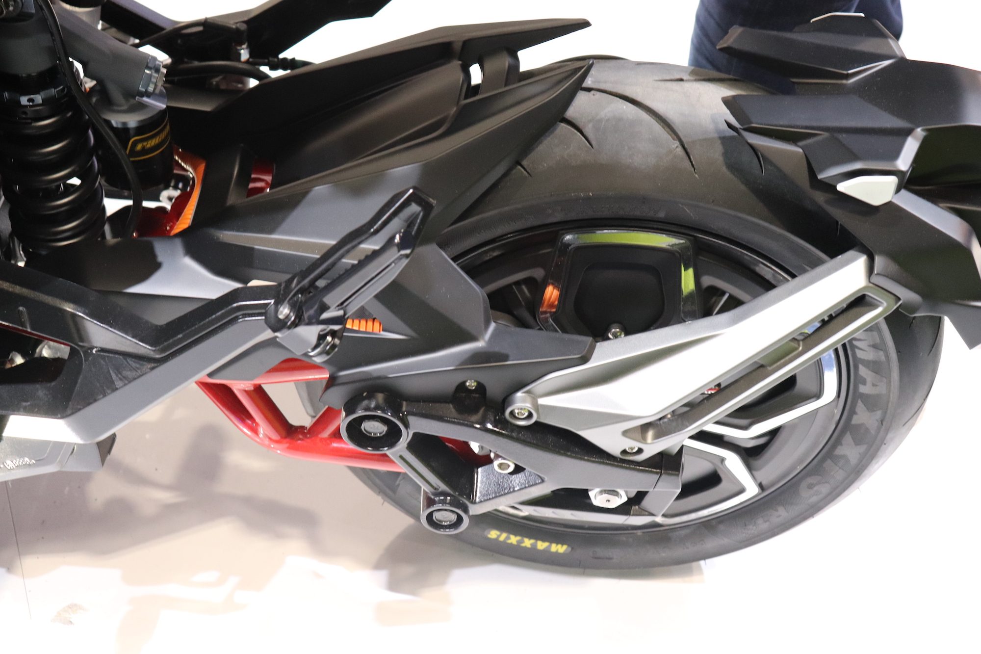 2018EICMA米兰电动车展上那些超炫酷的电动车-唯轮网