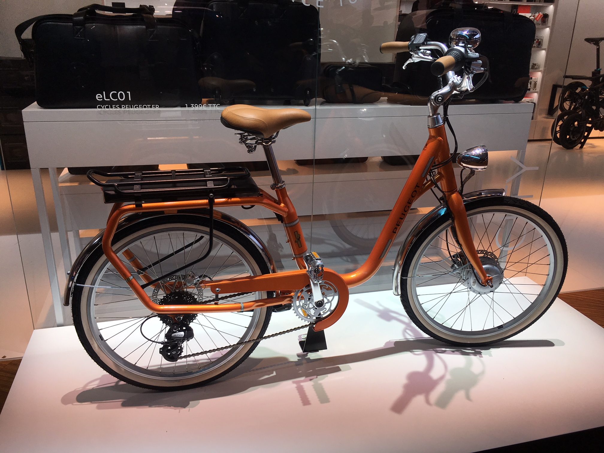 2018EICMA米兰电动车展上那些超炫酷的电动车-唯轮网