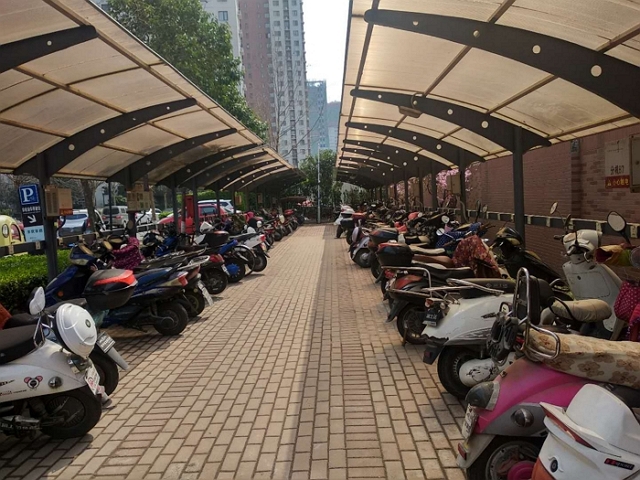 电动车司机不守规,只懂向车开刀?治人与治车同样重要-唯轮网