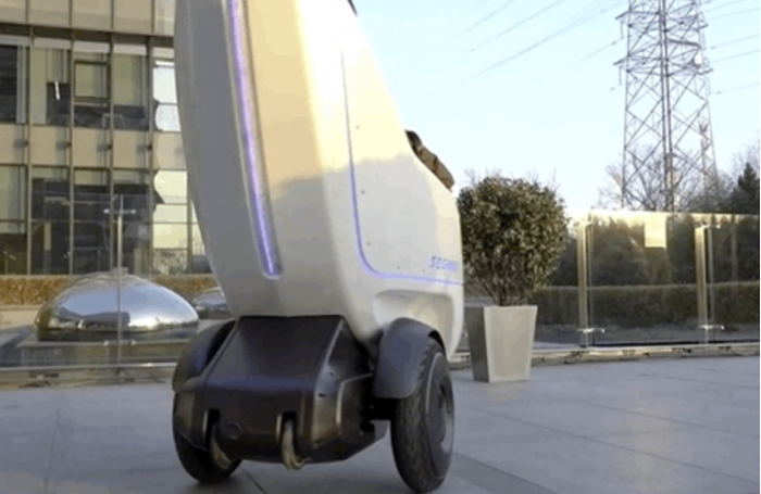Segway-Ninebot携轮椅平衡车亮相CES:未来人类还要走路吗?-唯轮网