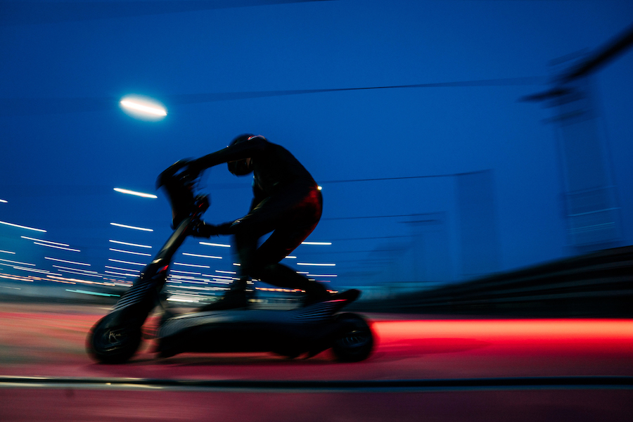 时速达100km!滑板车锦标赛ESC比赛专用车出炉-唯轮网