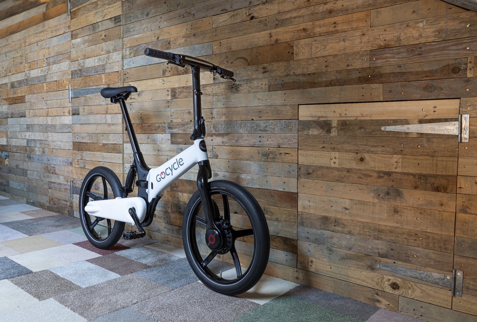 科技的奢华,Gocycle发布第四代电动自行车,售价2万6起步-唯轮网